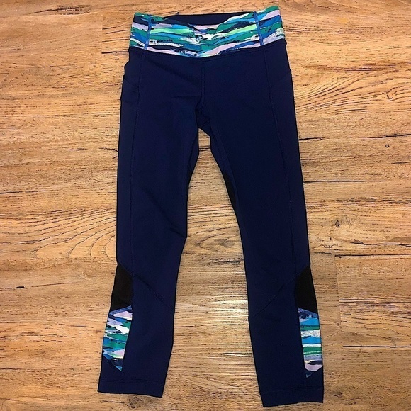 lululemon Pace Rival Mesh Crop Luxtreme Hero Blue Seven Wonders Multi 29” Sz 4 - Picture 2 of 8